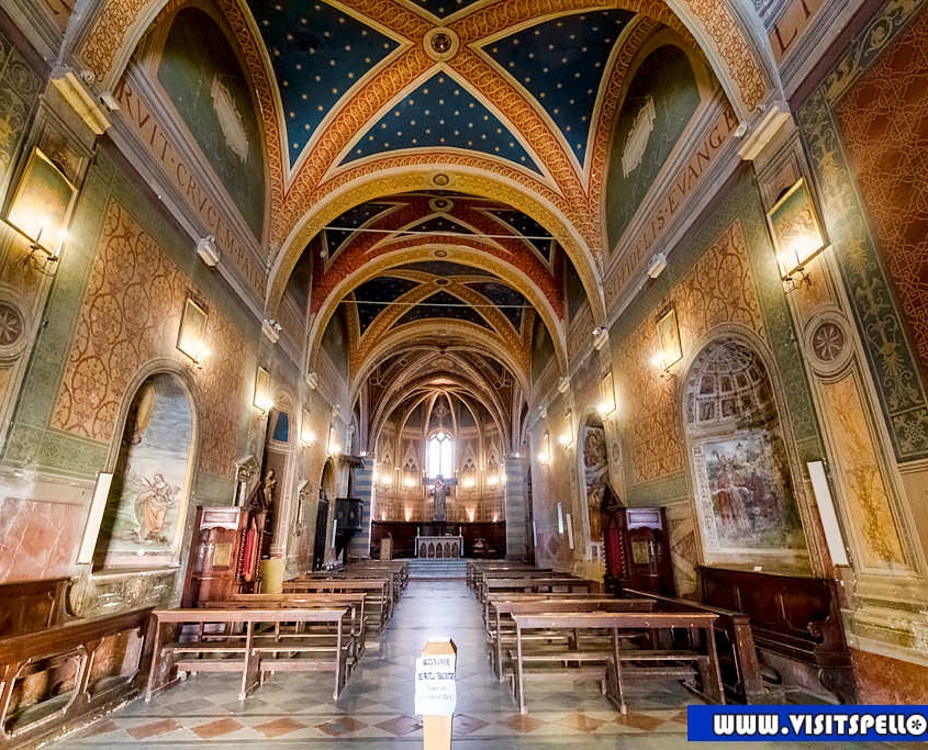 interno-chiesa-di-sant-andrea-spello